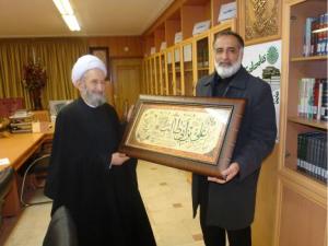 عکس/ دیدار حجت الاسلام و المسلمین شیخ علی اکبر مهدی پور با مدیرعامل و معاونین مؤسسه اهل البیت در دی ماه ۸۸