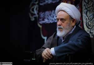 دست نوشته حجت الاسلام و المسلمین حاج شیخ حسین انصاریان در دفتر یادبود موسسه اهل البیت (ع)