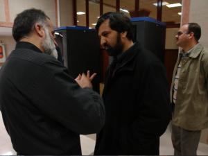 عکس/ دیدار جناب آقای سید علیرضا حسینی با مدیرعامل و معاونین موسسه اهل البیت در مهرماه ۸۴