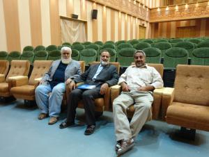 عکس/ دیدار آقای منتظر با مدیرعامل موسسه اهل البیت در شهریورماه ۸۴