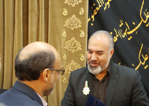 تقدیر مدیرعامل موسسه اهل البیت (ع) از محمدرضا حق شناس/ قاری برجسته قرآن کریم