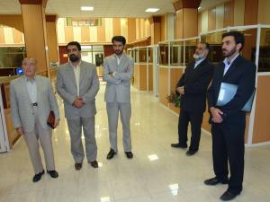 عکس/ دیدار مدیران ارشد کتابخانه های عمومی شهرداری اصفهان با مدیرعامل و معاونین موسسه اهل البیت در اسفندماه ۸۴