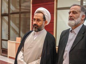 عکس/ دیدار حجت الاسلام و المسلمین  حیدر مصلحی با مدیرعامل مؤسسه اهل البیت در آبانماه ۸۷