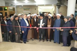 گالری تصاویر افتتاح نمایشگاه آثار هنرمندان کنگره بازخوانی ابعاد شخصیتی امام علی (ع)