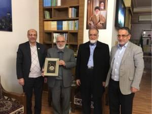عکس/ دیدار مدیرعامل مؤسسه اهل البیت به همراه ریاست دانشگاه صنعتی اصفهان با قائم مقام تولیت آستان قدس رضوی در آذرماه ۹۶